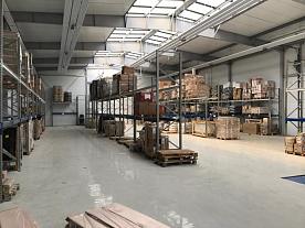 Склад транспортной компании